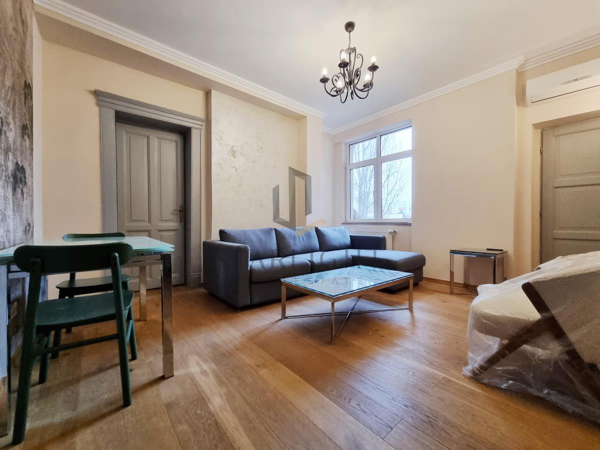 2021 Refurbished 1 bedroom in Villa For Rent near Kiseleff park