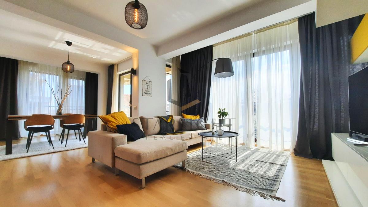 Floreasca elegant 3 bedroom duplex apartment For Rent
